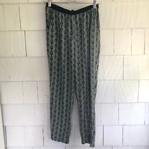 Arrow Print Forever 21 Pants